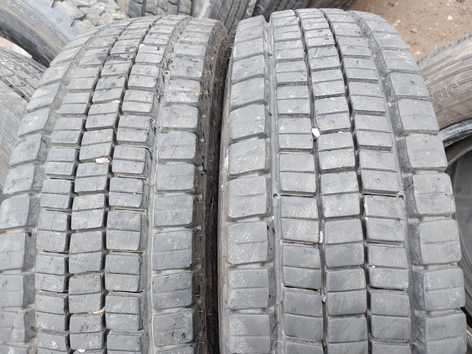 ���� 215/75R17.5 | Mobile.bg � ����������� 3