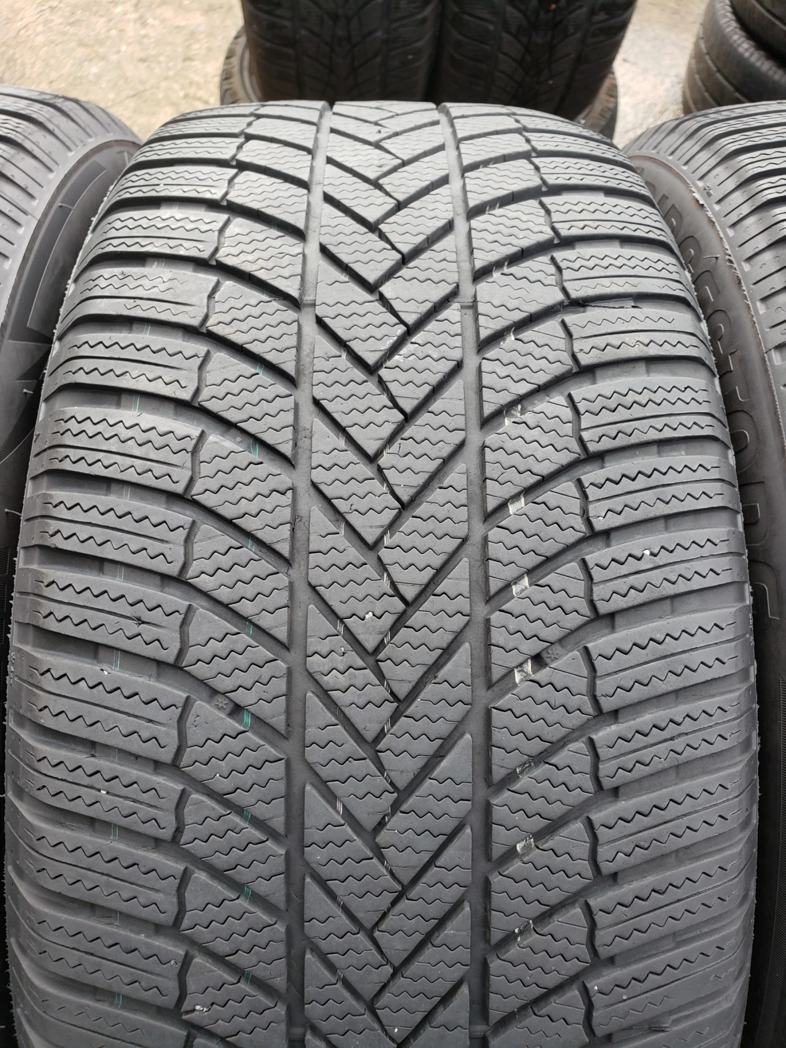  255/50R19 | Mobile.bg   6