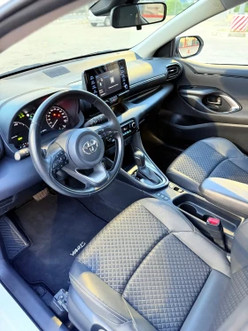 Toyota Yaris 1.5 Hybrid 2023 | 63 000 км | Гаранция | CarPlay, снимка 9