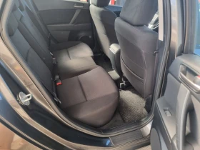 Mazda 3 1.6i /105hp / ПЕРФЕКТЕН, снимка 11