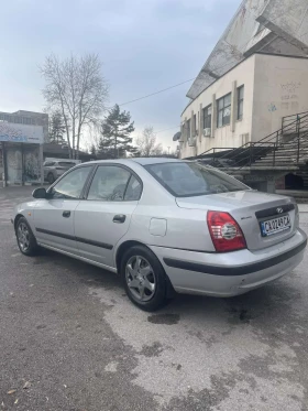 Hyundai Elantra 1.6 109 к., снимка 2