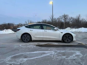 Tesla Model 3  * CARFAX * НАПЪЛНО АВТОНОМНА - 17500 € / 34227.03 лв. - 16548065 3