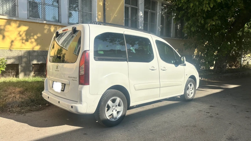 Peugeot Partner, снимка 4 - Автомобили и джипове - 47480106