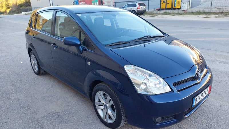 Toyota Corolla verso 1.6VVT-i Германия Отлична, снимка 3 - Автомобили и джипове - 47644632