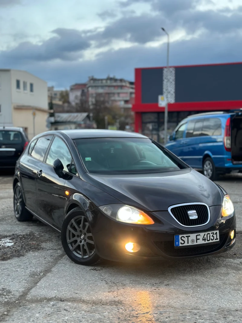 Seat Leon, снимка 1 - Автомобили и джипове - 48082321