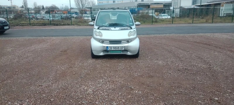 Smart Fortwo, снимка 1 - Автомобили и джипове - 48263476