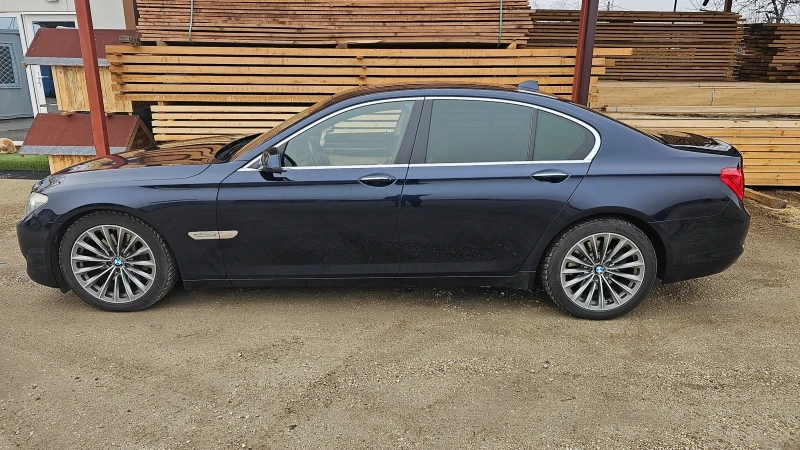 BMW 730, снимка 6 - Автомобили и джипове - 48591133