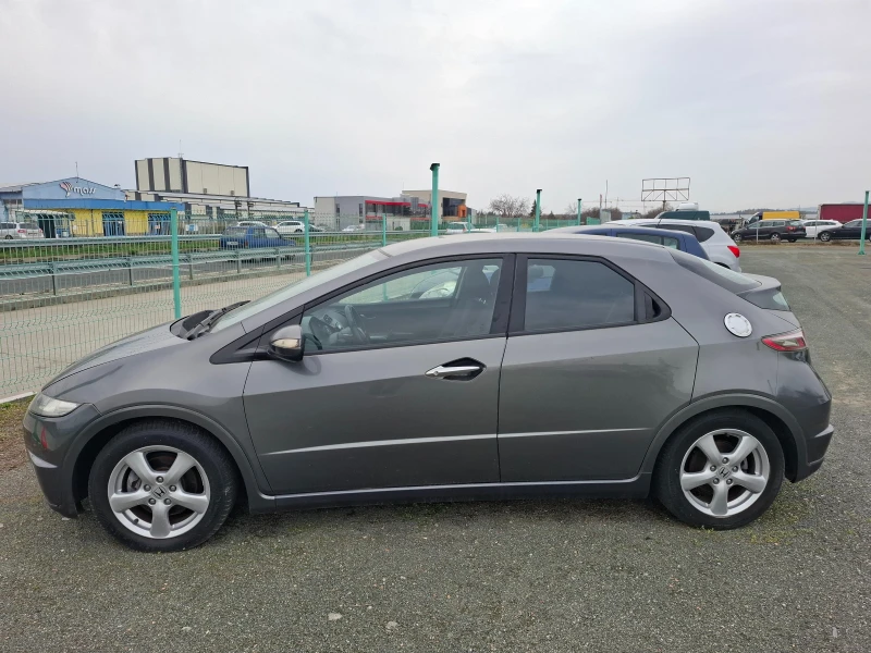 Honda Civic 1, 4i газ Италия, снимка 10 - Автомобили и джипове - 49312730