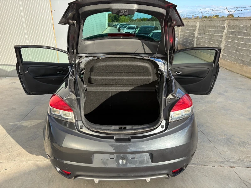 Renault Megane 1.5 DCi 110кс GT Line Sport* EURO5B* , снимка 9 - Автомобили и джипове - 52171833