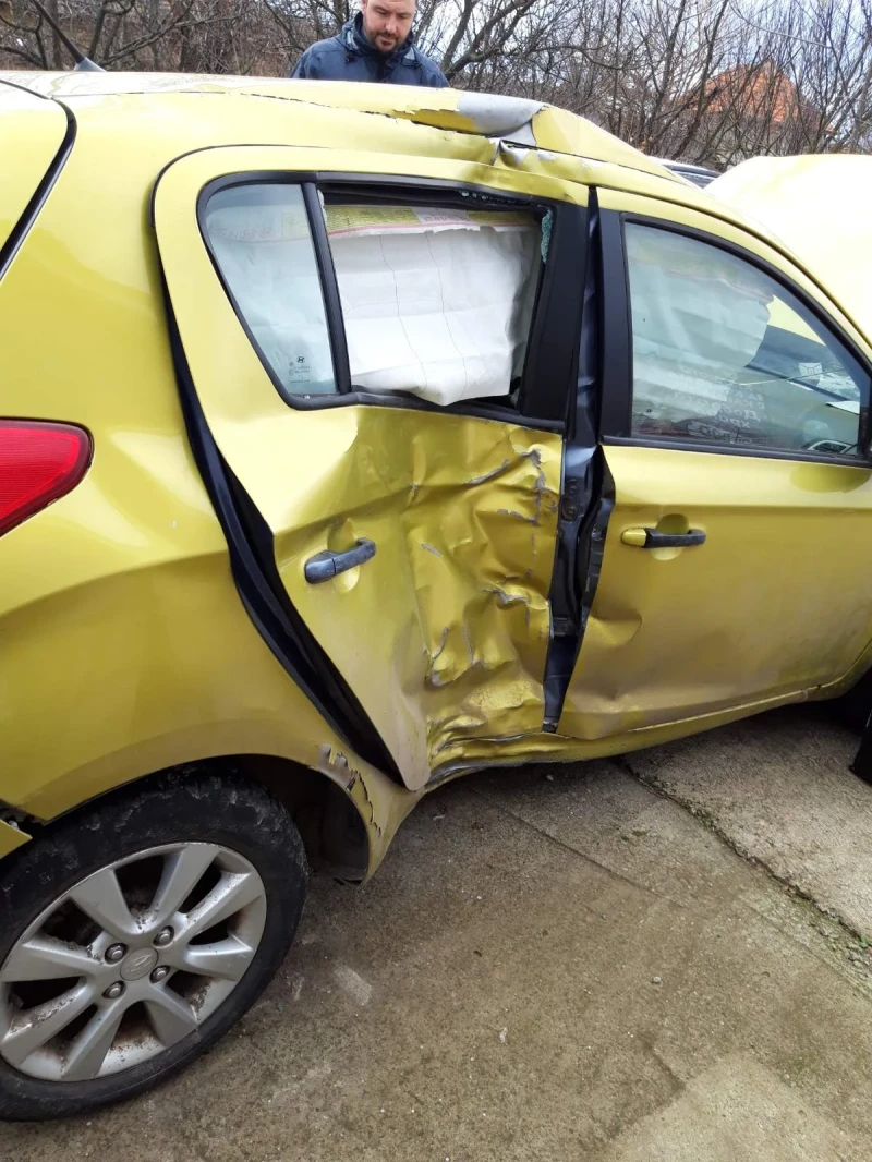 Hyundai I20 1.2, снимка 2 - Автомобили и джипове - 53328295