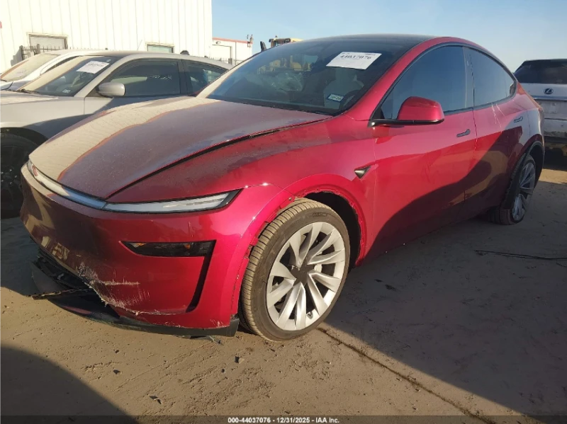 Tesla Model Y LONG RANGE LAUNCH SERIES/PREMIUM ALL-WHEEL DRIVE, снимка 2 - Автомобили и джипове - 53386821