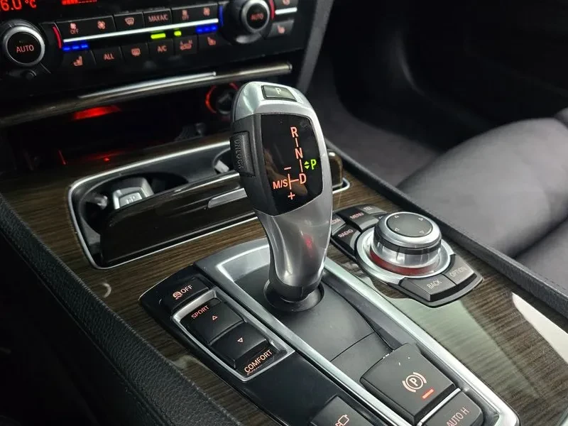 BMW 740 Li - САМО 30% АВАНС, снимка 9 - Автомобили и джипове - 56028006