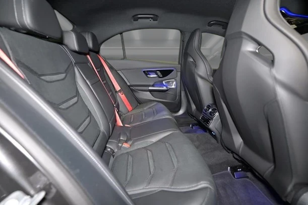 Mercedes-Benz C 63 AMG S E Performance = Night Package II = �������� | Mobile.bg � ����������� 11
