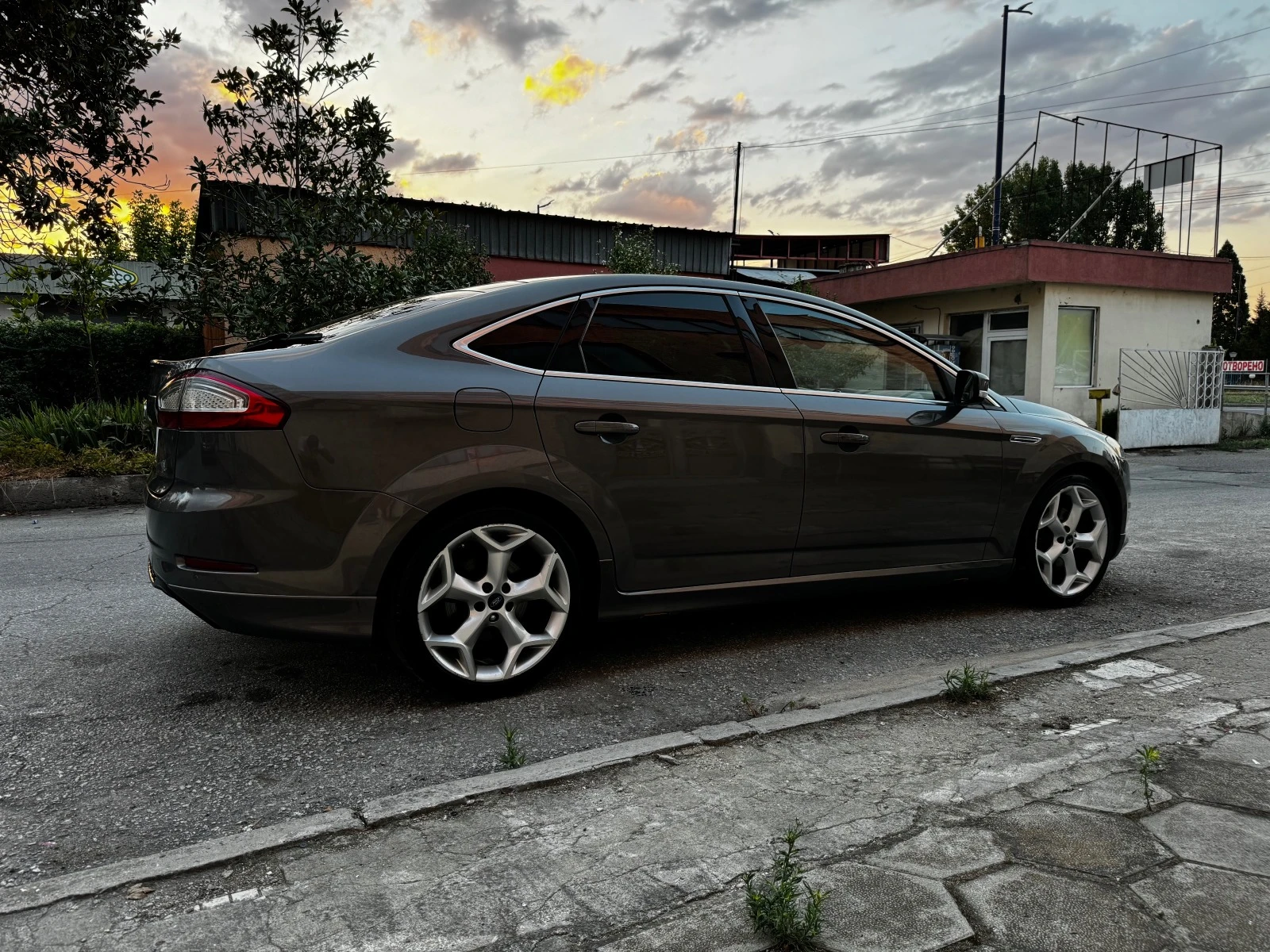 Ford Mondeo 2.0 TDCI Limited Edition - изображение 8