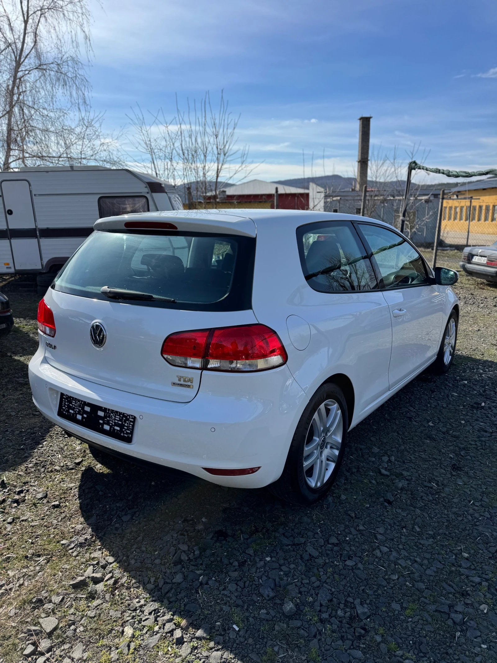 VW Golf 1.6TDI - изображение 3