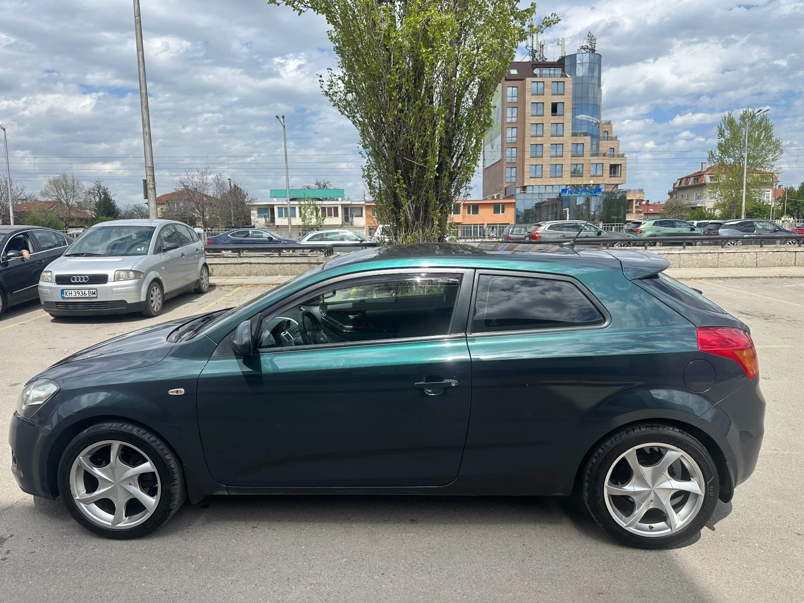Kia Ceed 1.6 Газ Бензин - изображение 2