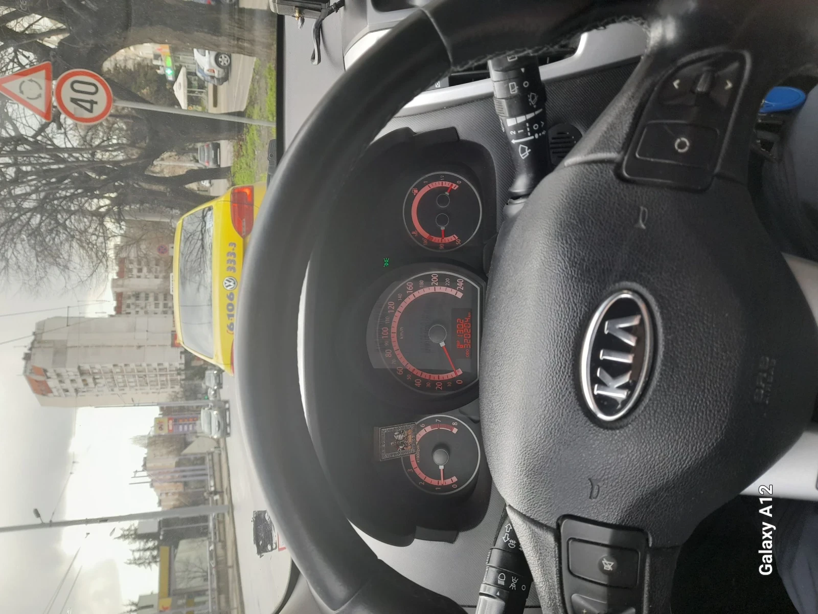 Kia Ceed 1.4 - изображение 8