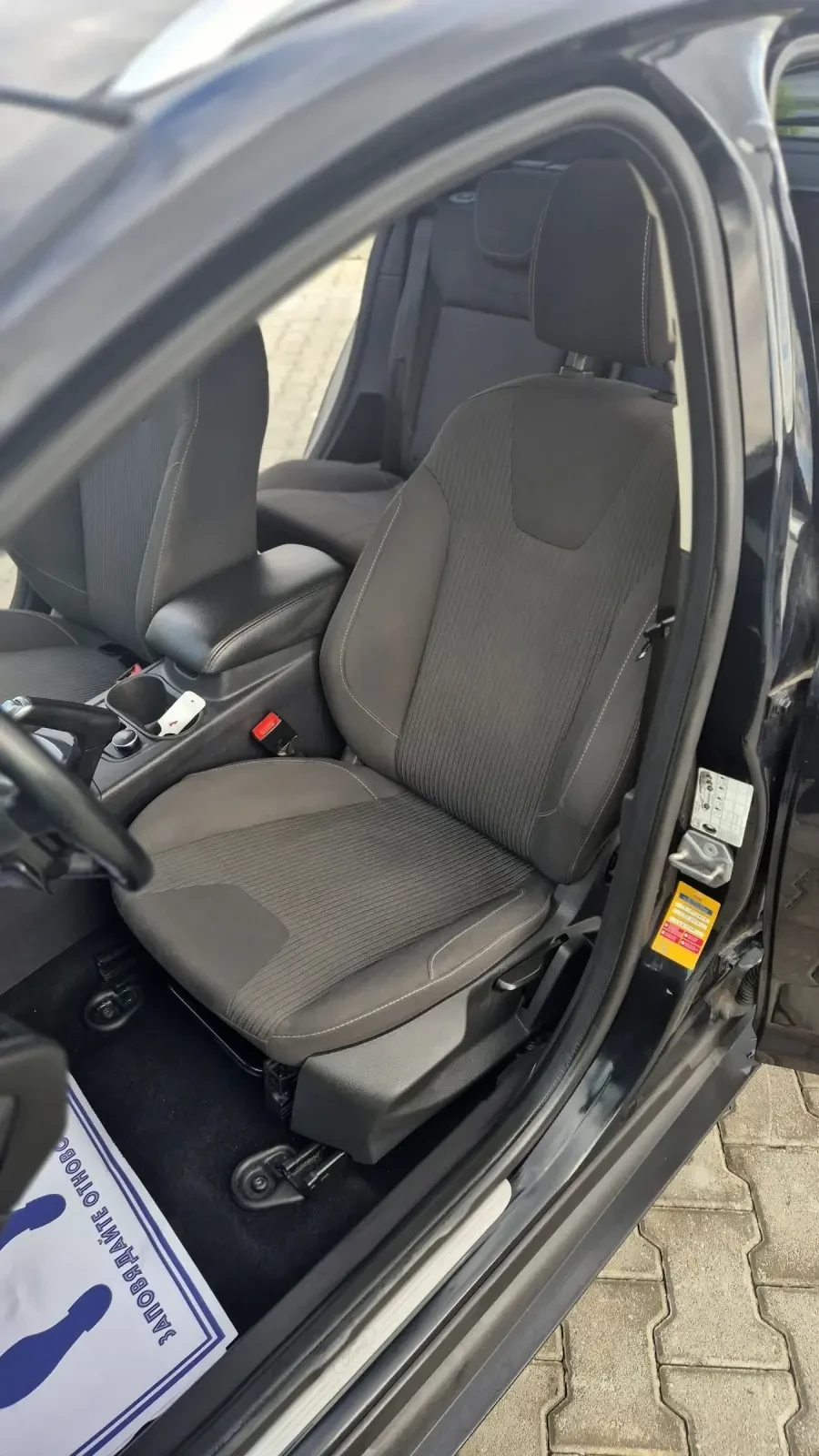 Ford Focus Titanium 1.6 tdci - изображение 10