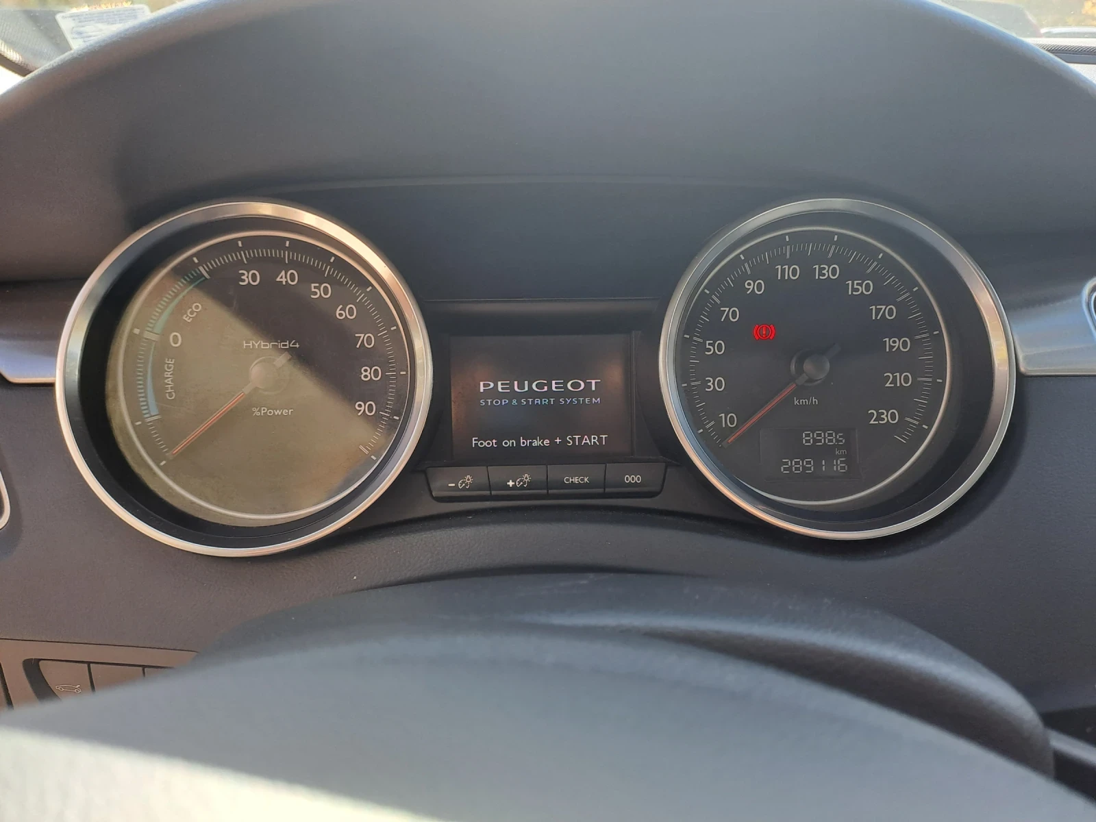 Peugeot 508 RXH  - изображение 9