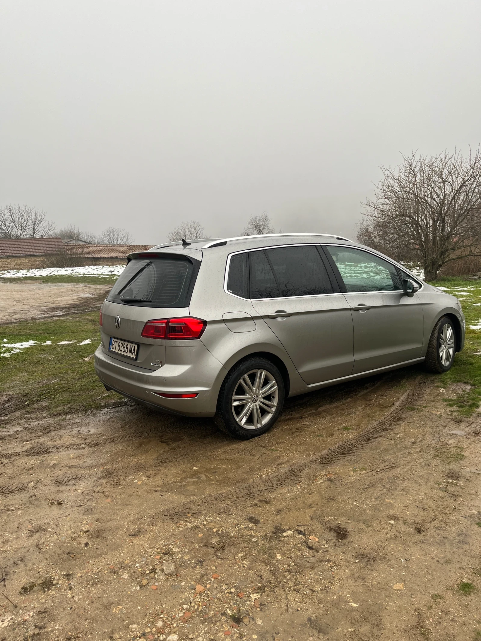 VW Golf 1.6TDI - изображение 5