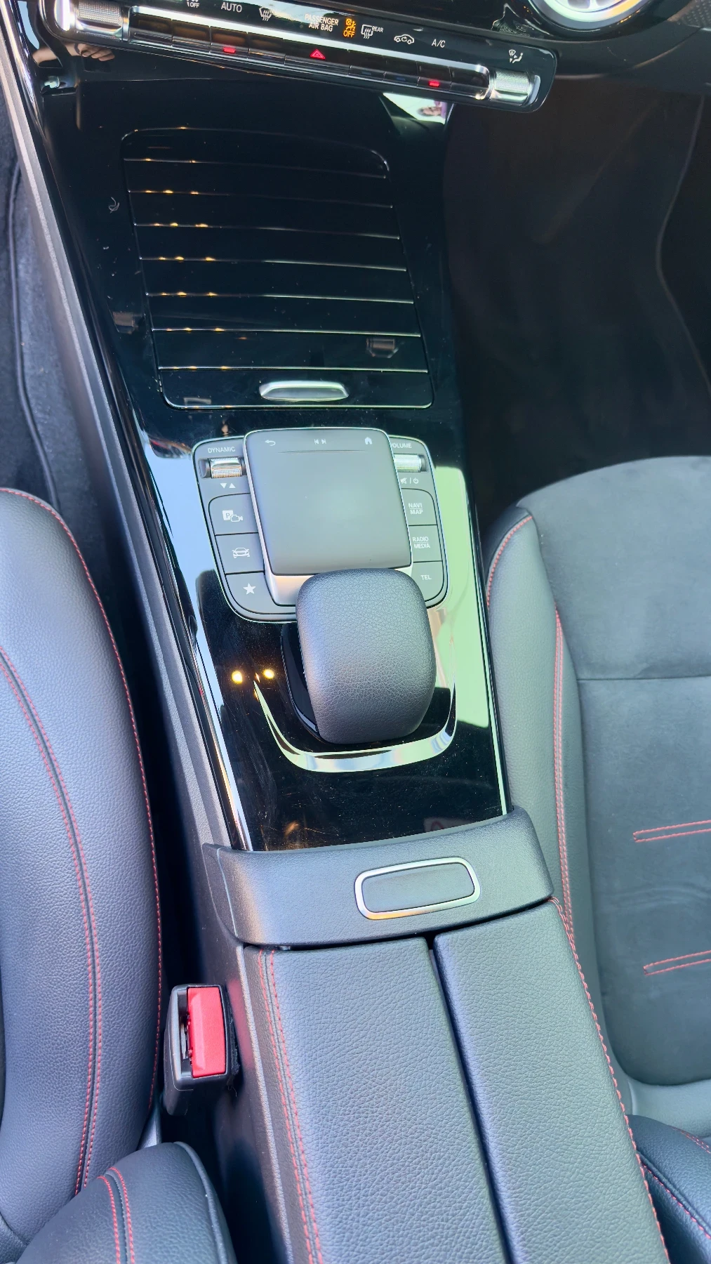 Mercedes-Benz CLA 250 4Matic AMG пакет/ Гаранционна | Mobile.bg — изображение 16