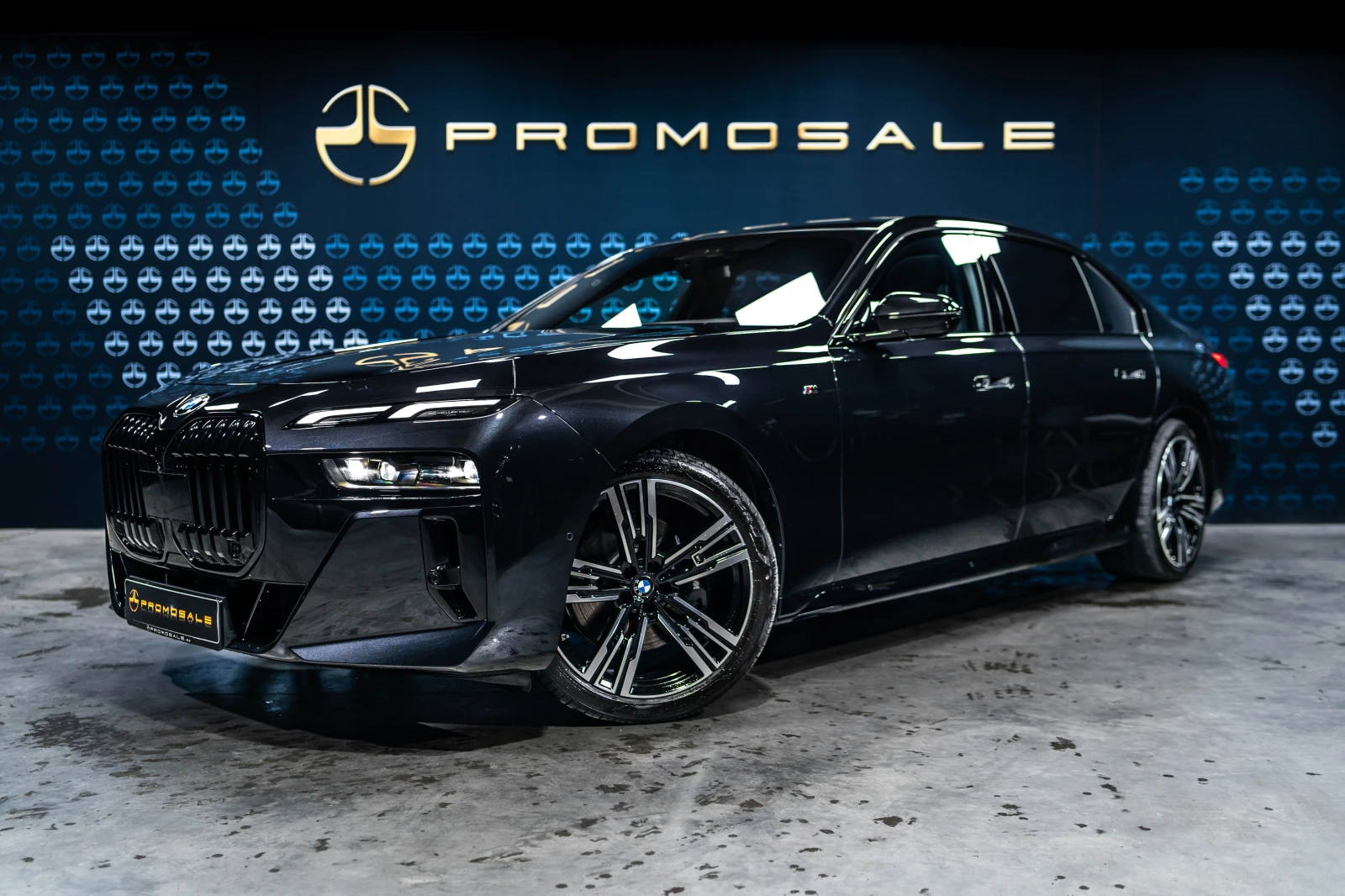 BMW 740 d xDrive M B&W*  | Mobile.bg   1