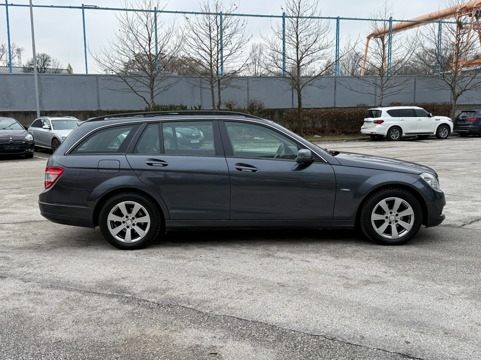 Mercedes-Benz C 200  - изображение 5