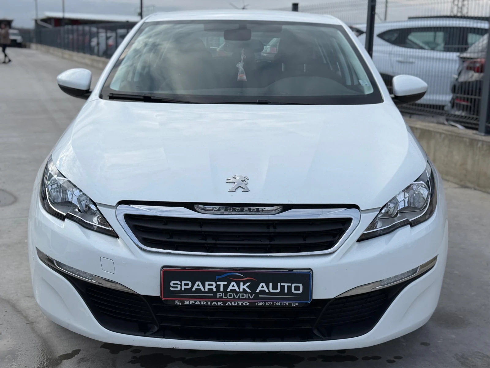 Peugeot 308 1.6blueHdi* 2017г* Автоматик* Нова* 172.000КМ* Топ - изображение 2