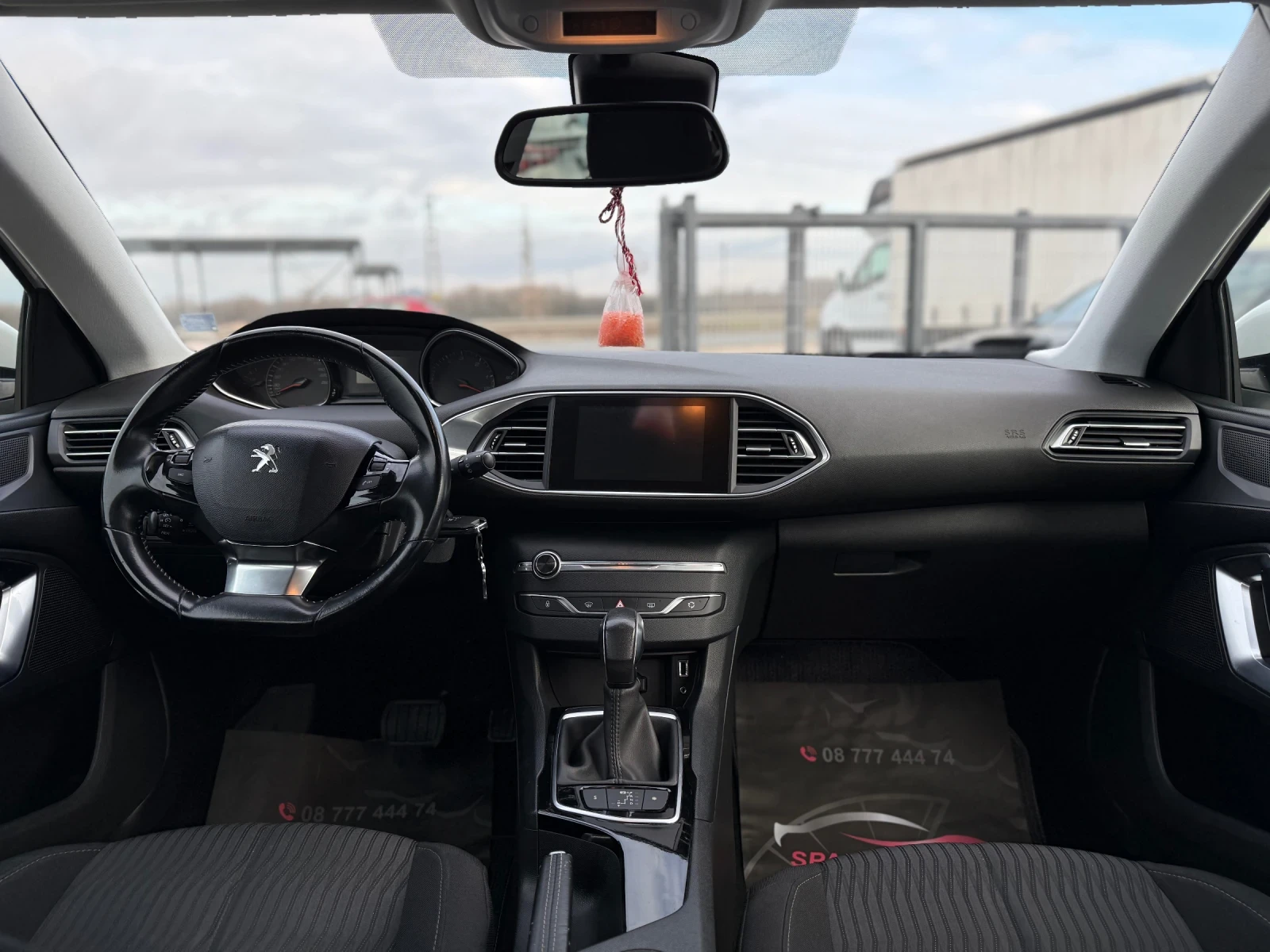 Peugeot 308 1.6blueHdi* 2017г* Автоматик* Нова* 172.000КМ* Топ - изображение 10