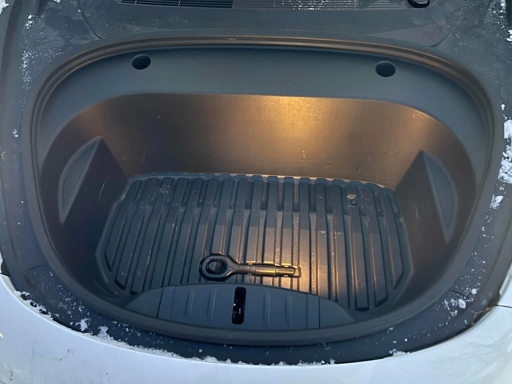 Tesla Model 3  * CARFAX * ������� ��������� | Mobile.bg � ����������� 14