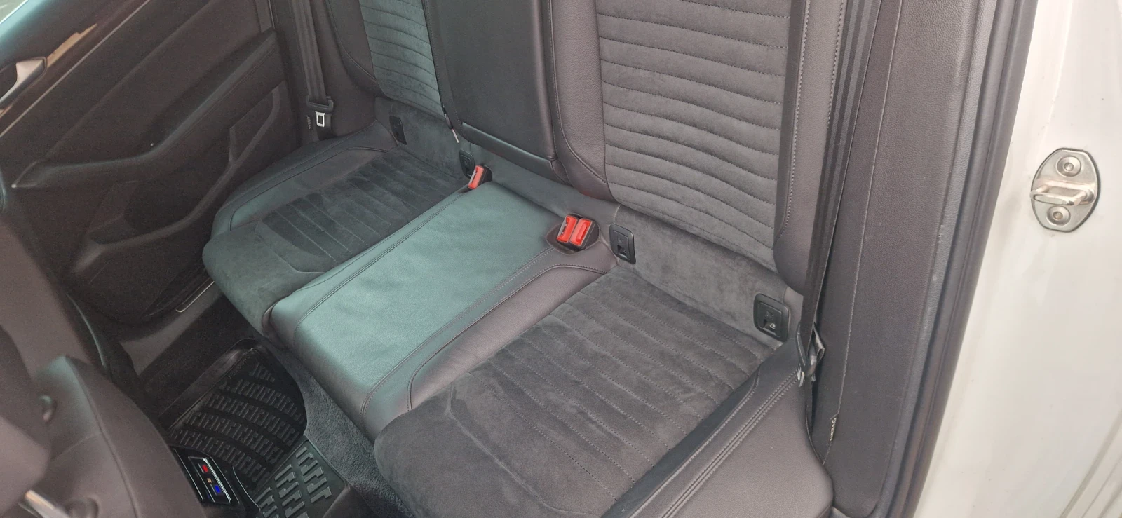 VW Passat, снимка 13 - Автомобили и джипове - 54156920