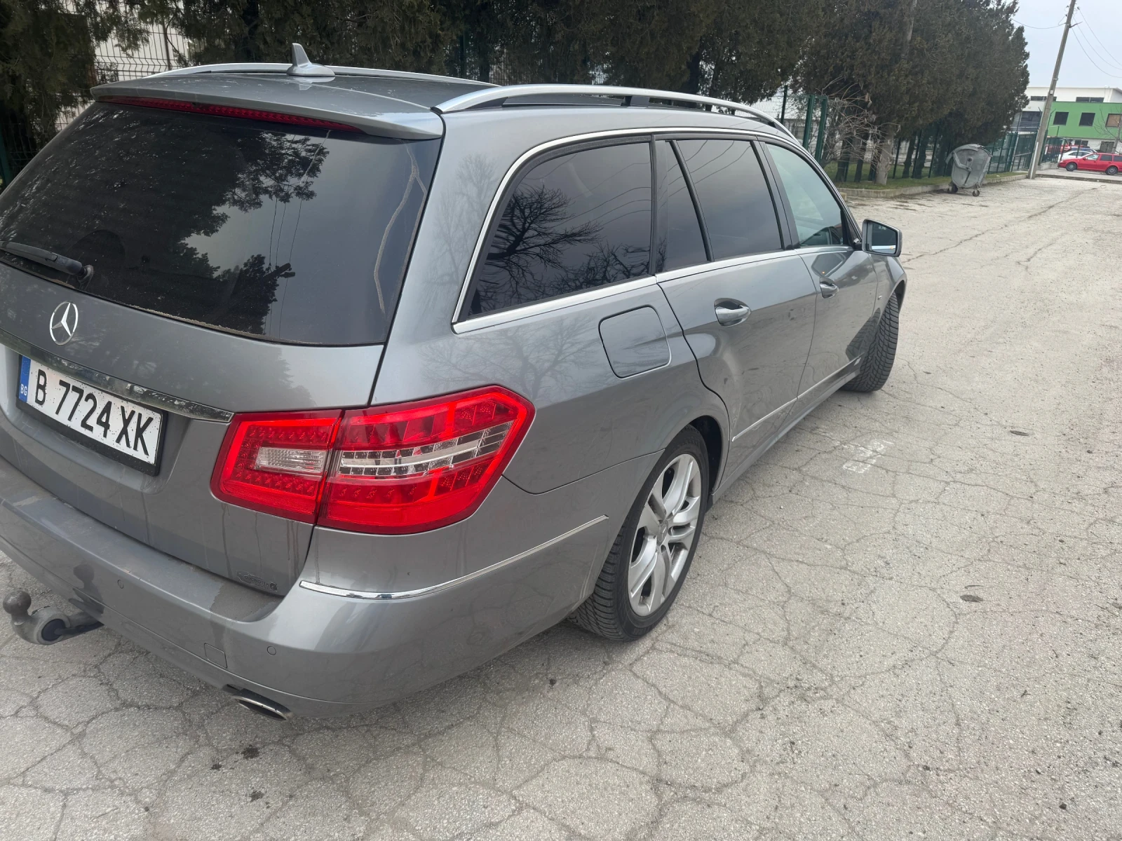 Mercedes-Benz E 350, снимка 17 - Автомобили и джипове - 54170268