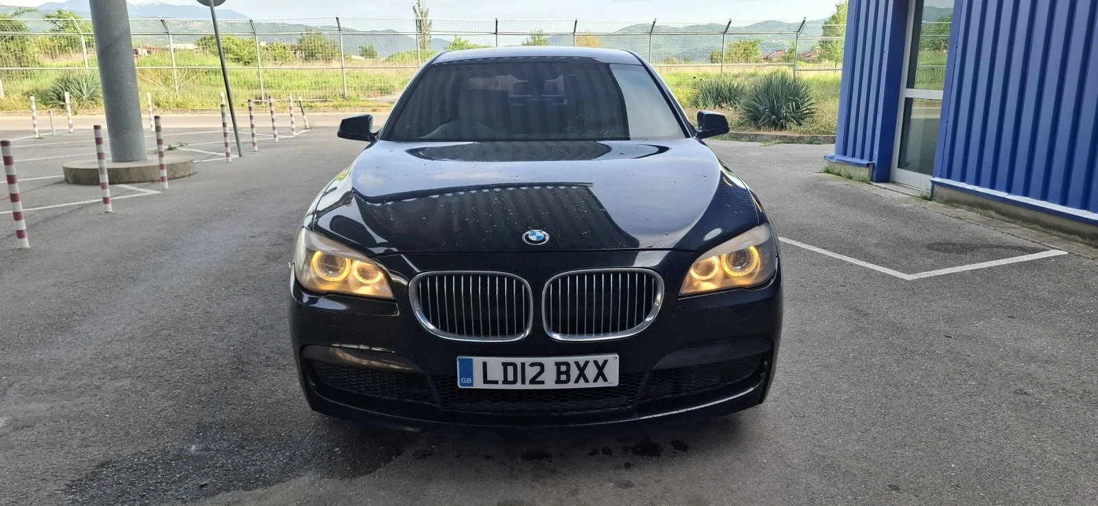 BMW 730 Long M-Sport, снимка 2 - Автомобили и джипове - 54596361