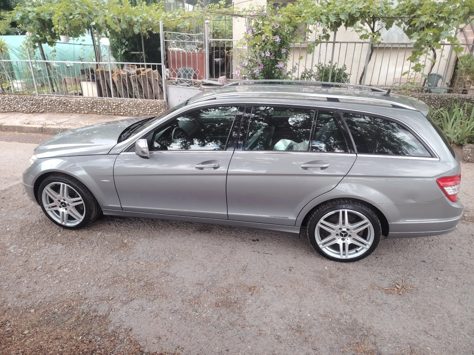Mercedes-Benz C 320 320cdi, снимка 3 - Автомобили и джипове - 55260741