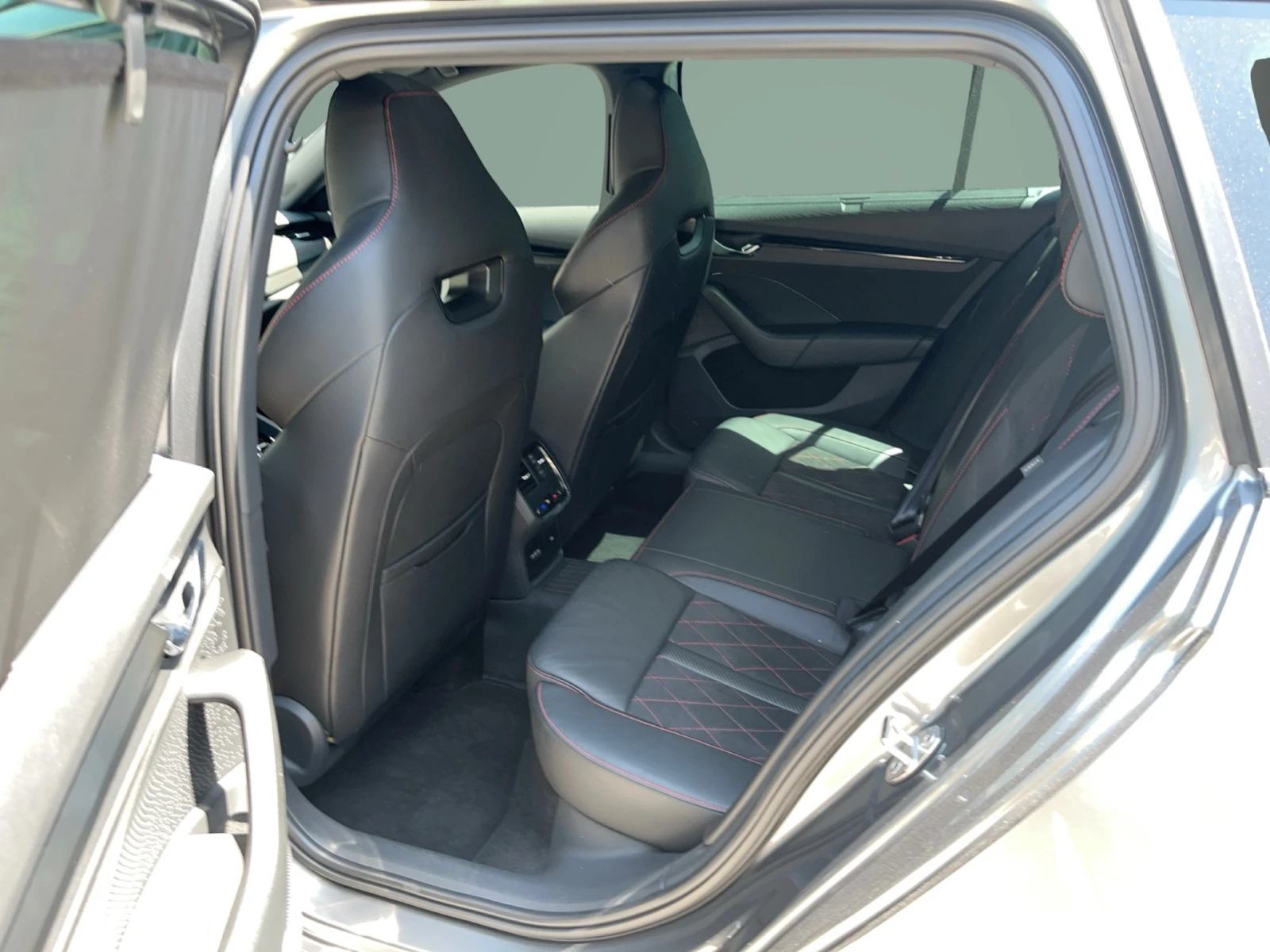 Skoda Octavia 2, 0 TDI 7DSG 4X4 RS | Mobile.bg � ����������� 14