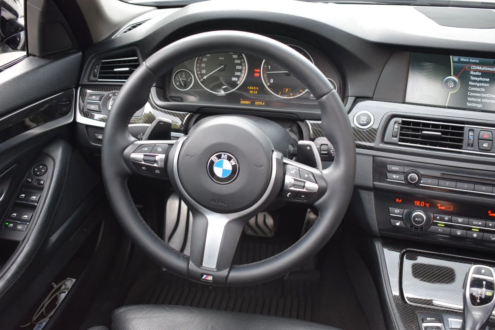 BMW 525 F10-M PACK-HUD-VACUUM, снимка 9 - Автомобили и джипове - 55418031