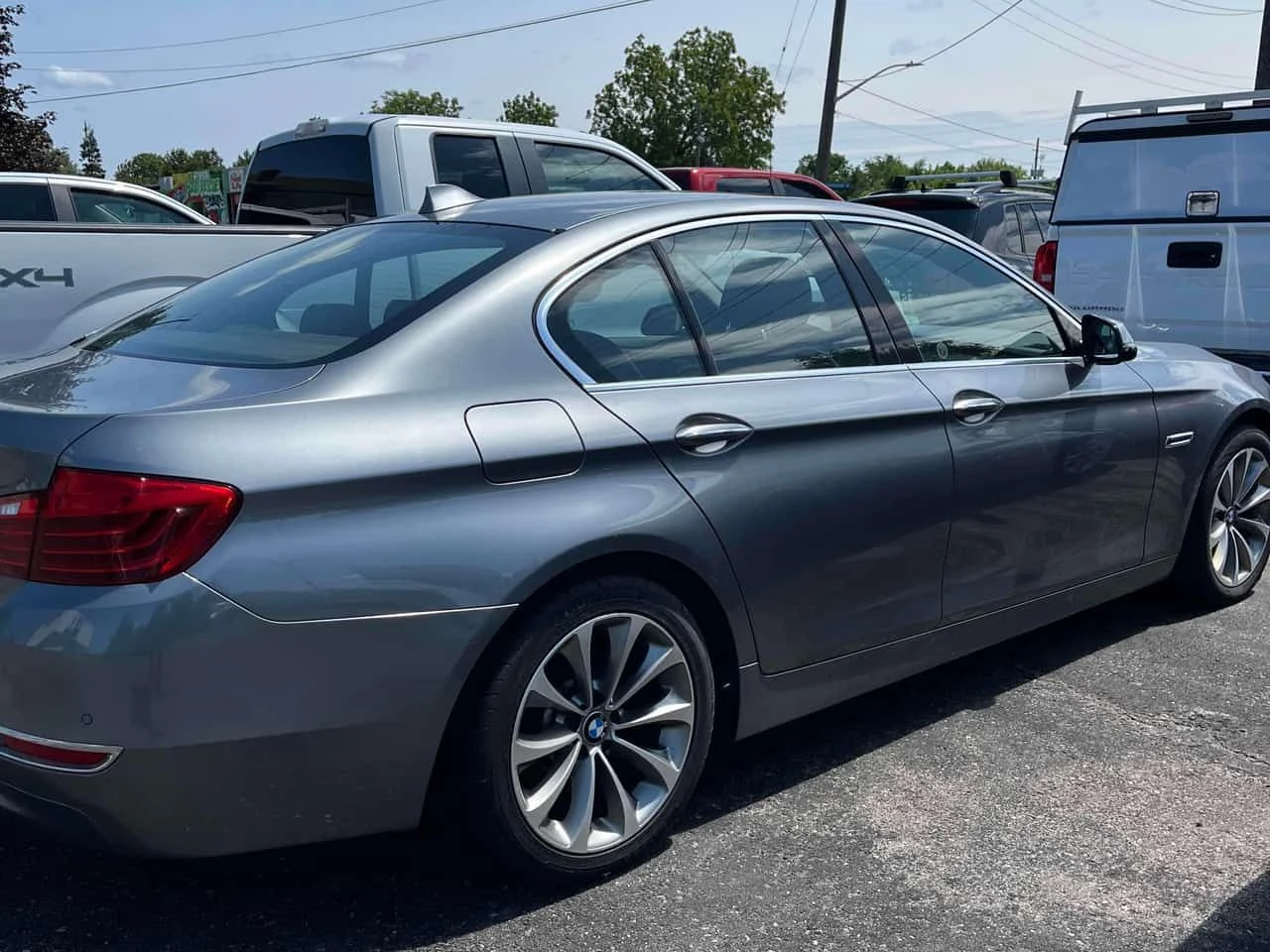 BMW 528 * 528i xDrive * АВТОКРЕДИТ БЕЗ ПЪРВОНАЧАЛНА ВНОСКА, снимка 3 - Автомобили и джипове - 55535746