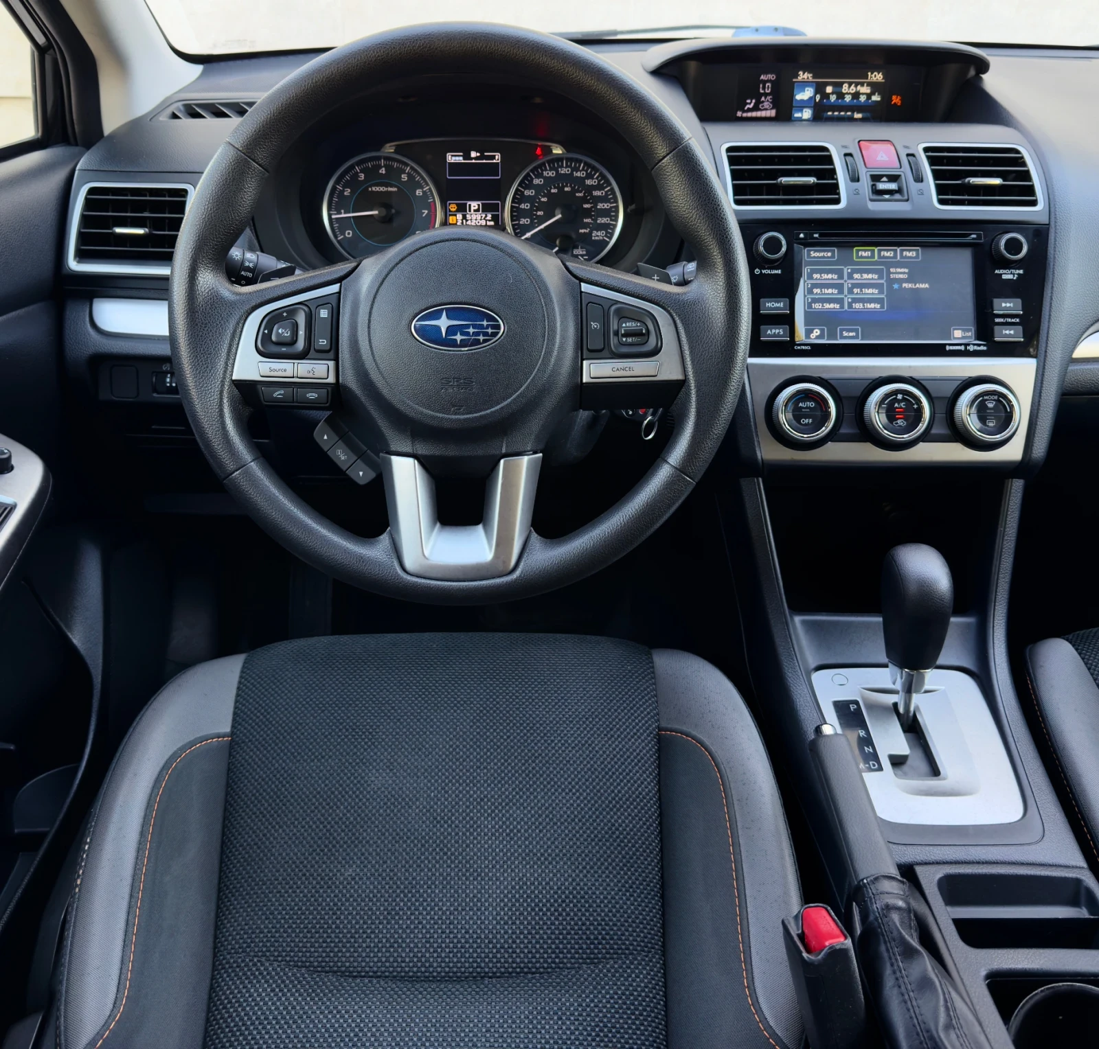 Subaru Crosstrek 2.0i//AVTOMAT/4x4/CAMERA, снимка 11 - Автомобили и джипове - 55994375
