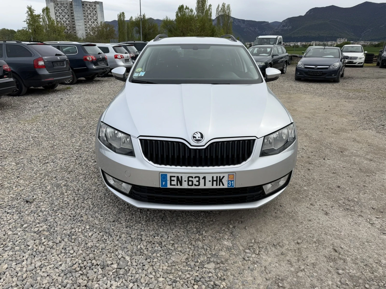 Skoda Octavia, снимка 11 - Автомобили и джипове - 56215977