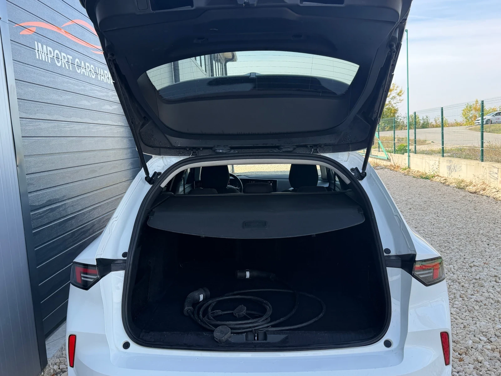 Opel Astra Sports Tourer 1.6 Turbo Plug-In Hybrid | Mobile.bg � ����������� 14