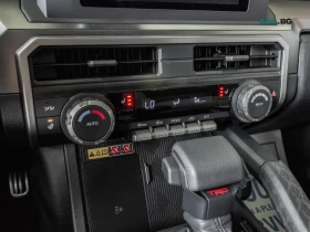 Toyota 4runner TRD* SPORT* 4WD* ПОДГРЕВ* КАМЕРА* DISTRONIC* , снимка 16