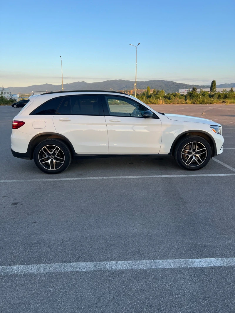 Mercedes-Benz GLC 300 4 Matic AMG Line, снимка 7 - Автомобили и джипове - 46727947