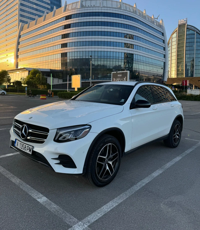 Mercedes-Benz GLC 300 4 Matic AMG Line, снимка 2 - Автомобили и джипове - 46727947