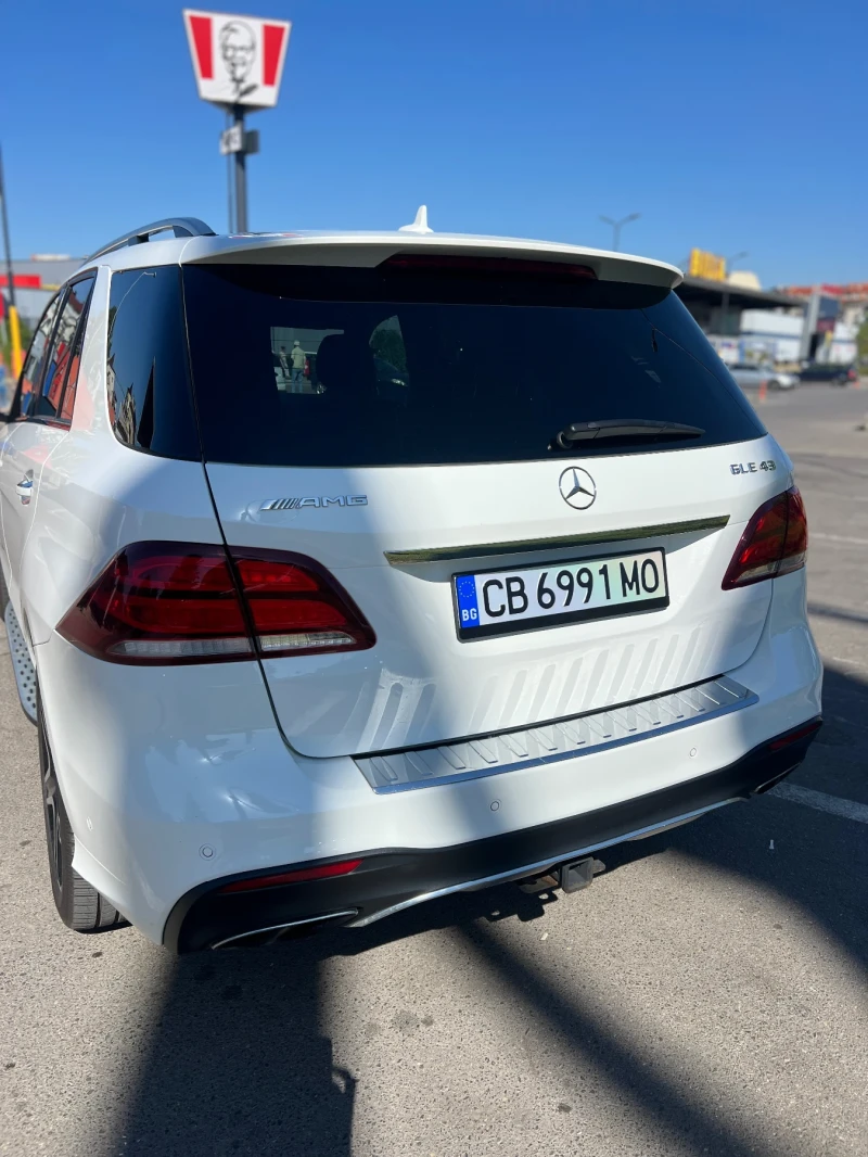 Mercedes-Benz GLE 43 AMG GLE 43 / Distronic / panorama , снимка 4 - Автомобили и джипове - 52407849