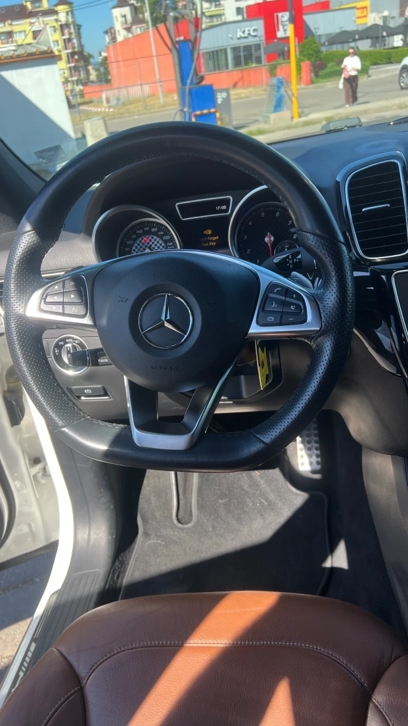 Mercedes-Benz GLE 43 AMG GLE 43 / Distronic / panorama , снимка 6 - Автомобили и джипове - 52407849