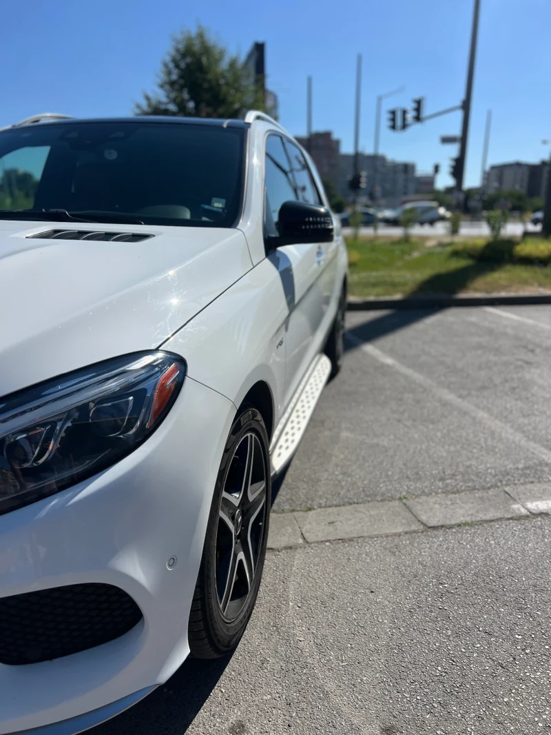 Mercedes-Benz GLE 43 AMG GLE 43 / Distronic / panorama , снимка 3 - Автомобили и джипове - 52407849