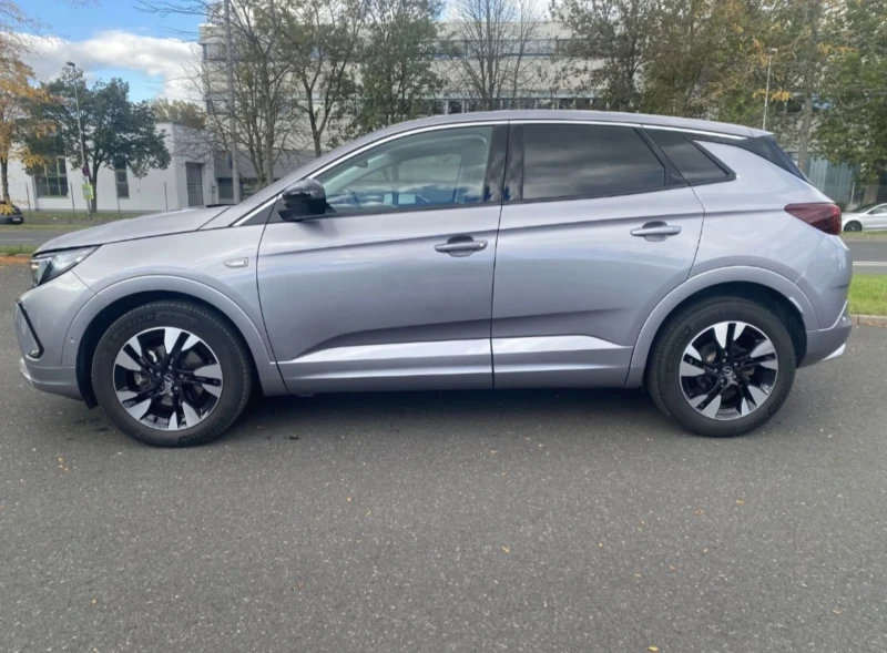 Opel Grandland 1, 5CDTI-YH01-131PS, снимка 4 - Автомобили и джипове - 52148517