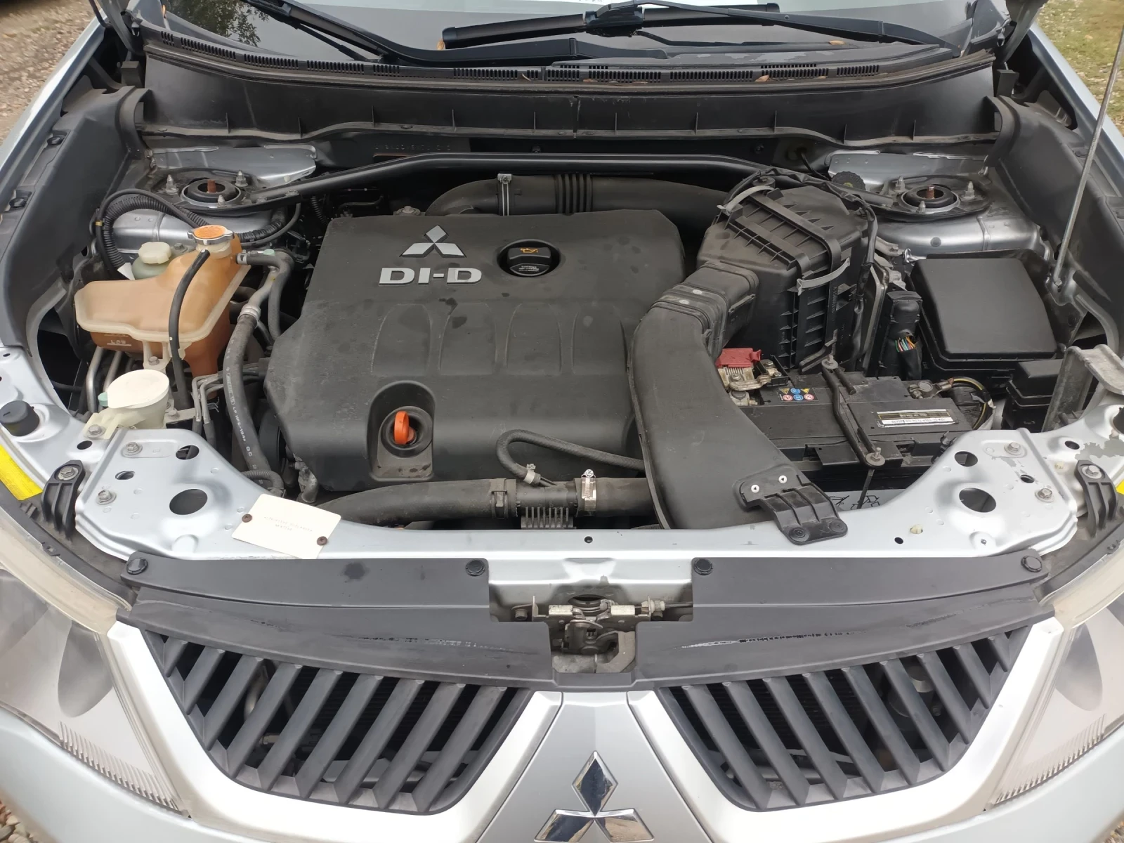 Mitsubishi Outlander 2.0D-140ps, , , 4x4!!! - изображение 8