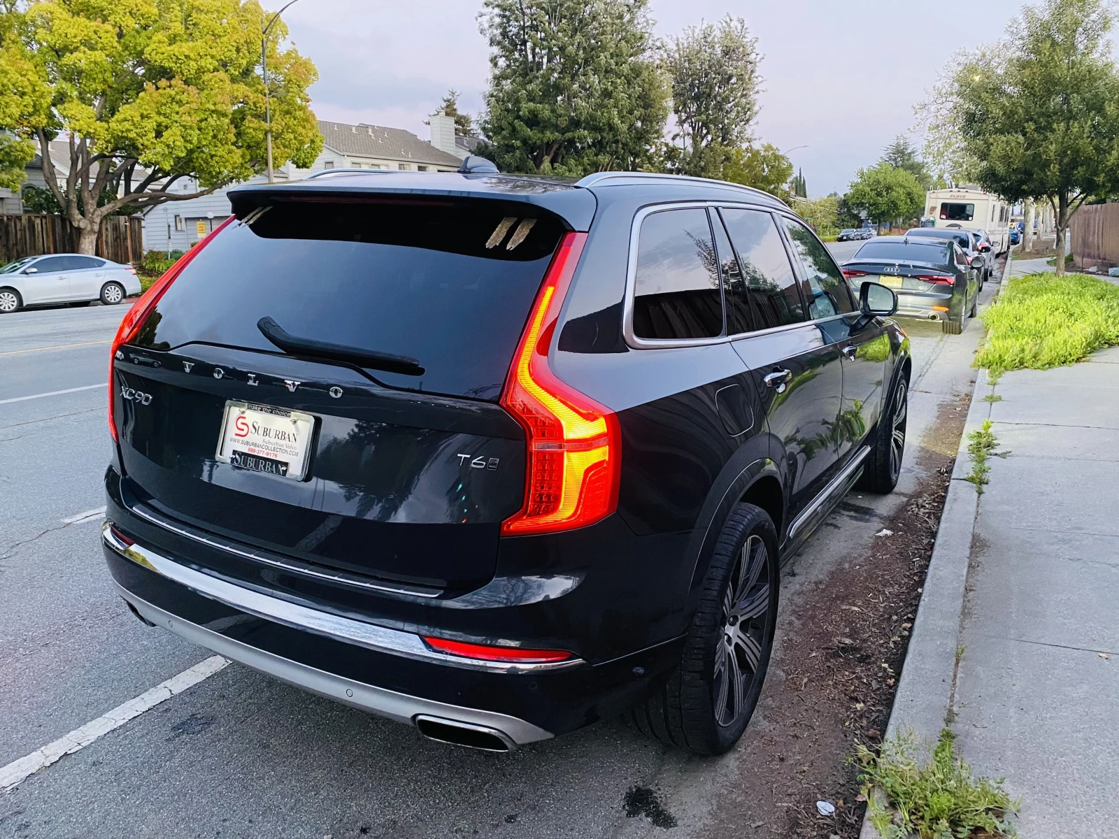 Volvo Xc90 T6 Inscription Бартер за Имот - изображение 4