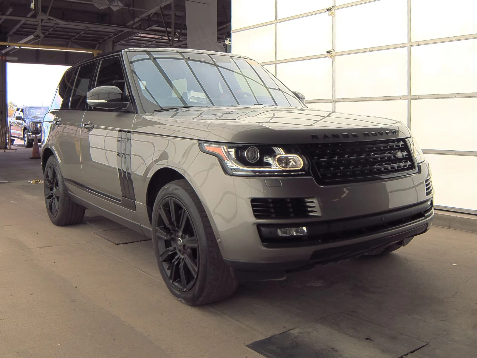 Land Rover Range rover * Supercharged* Meridian* Lane Departure Warning*  - изображение 2